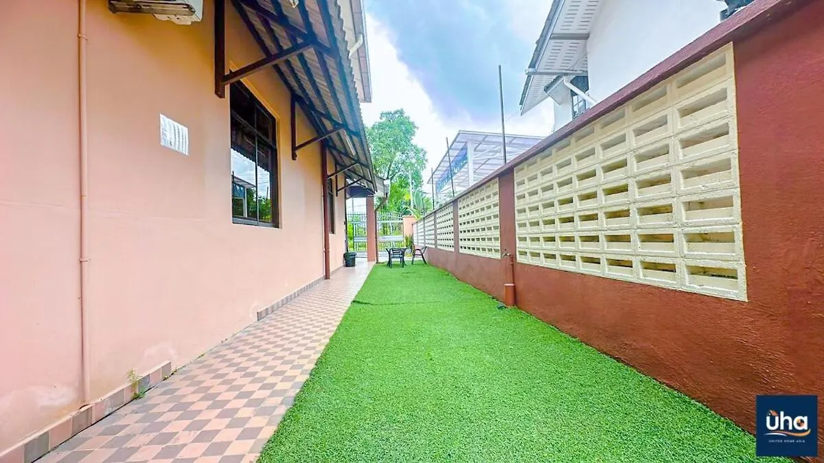 Prázdninový dům Taman Iskandar At Bukit Pelangi By Uha Johor Bahru Malajsie